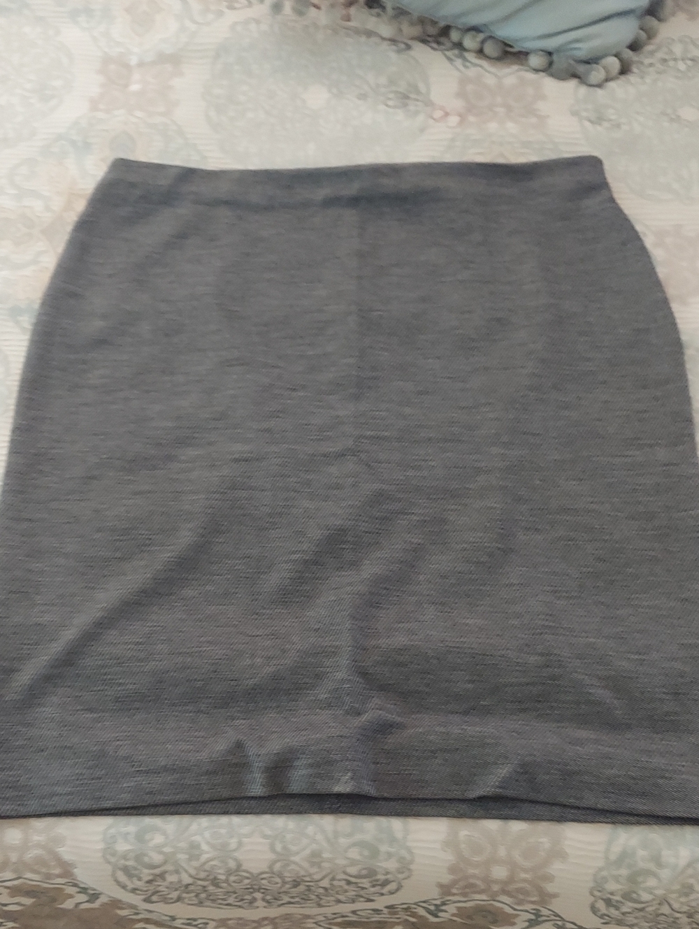 Jones New York Black And Gray Knit Pencil Skirt